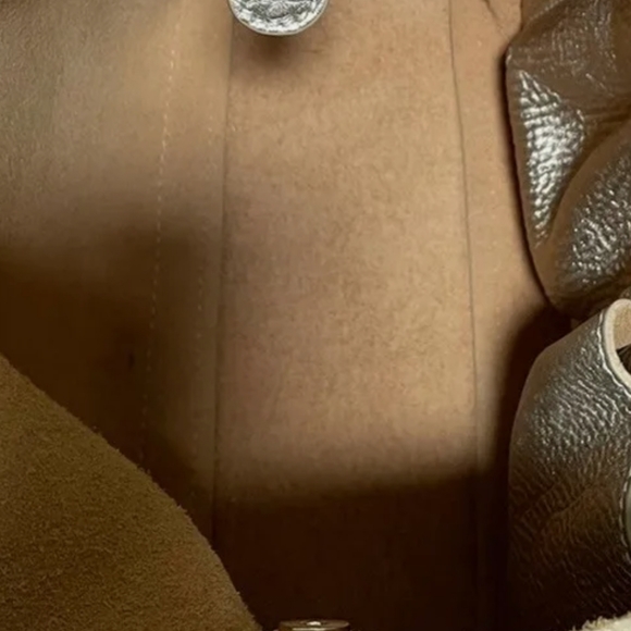 COLE HAAN GOLD Pebbled Leather Braided Handle 2 Way Tote Bag w/Charm - Picture 8 of 15